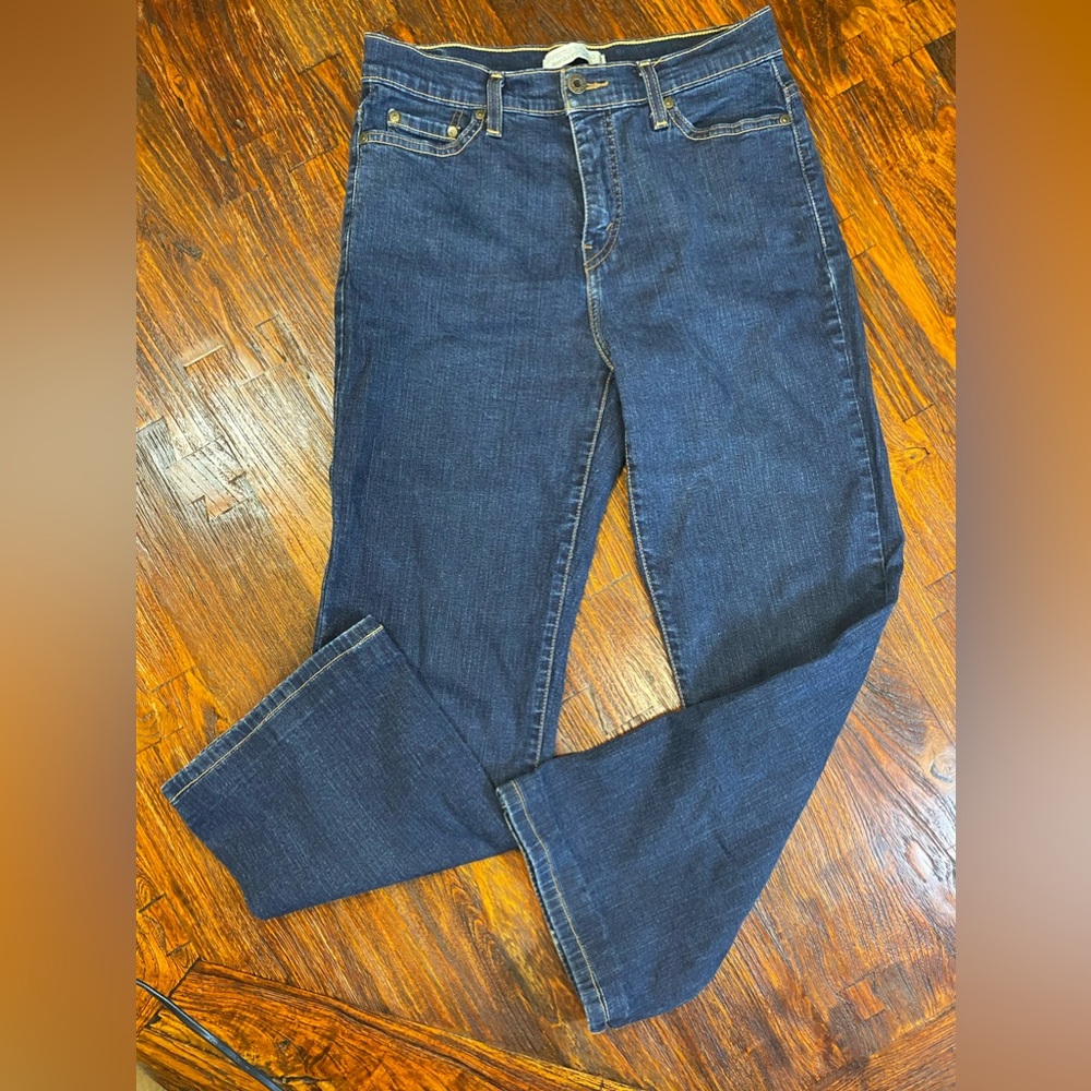 Levi’s Jeans Woman size 12 s/c Short and Curvy Red Tag Upside Down VTG